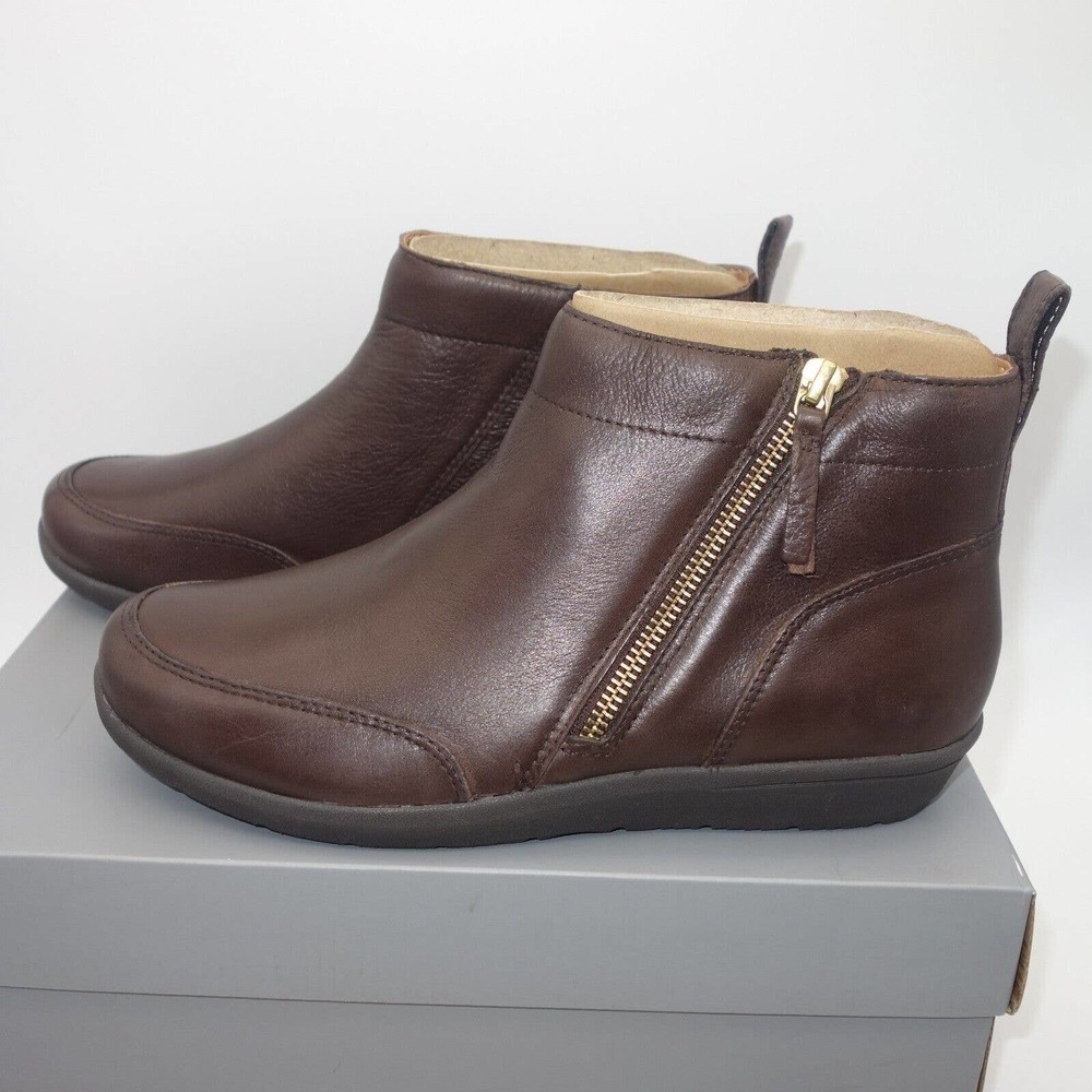 NEW Vionic Lois Leather Booties Chukka Boots Orthotic Shoes Women's Size 8